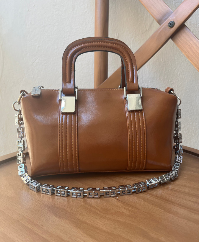 کیف دستی و دوشی برند Henty
